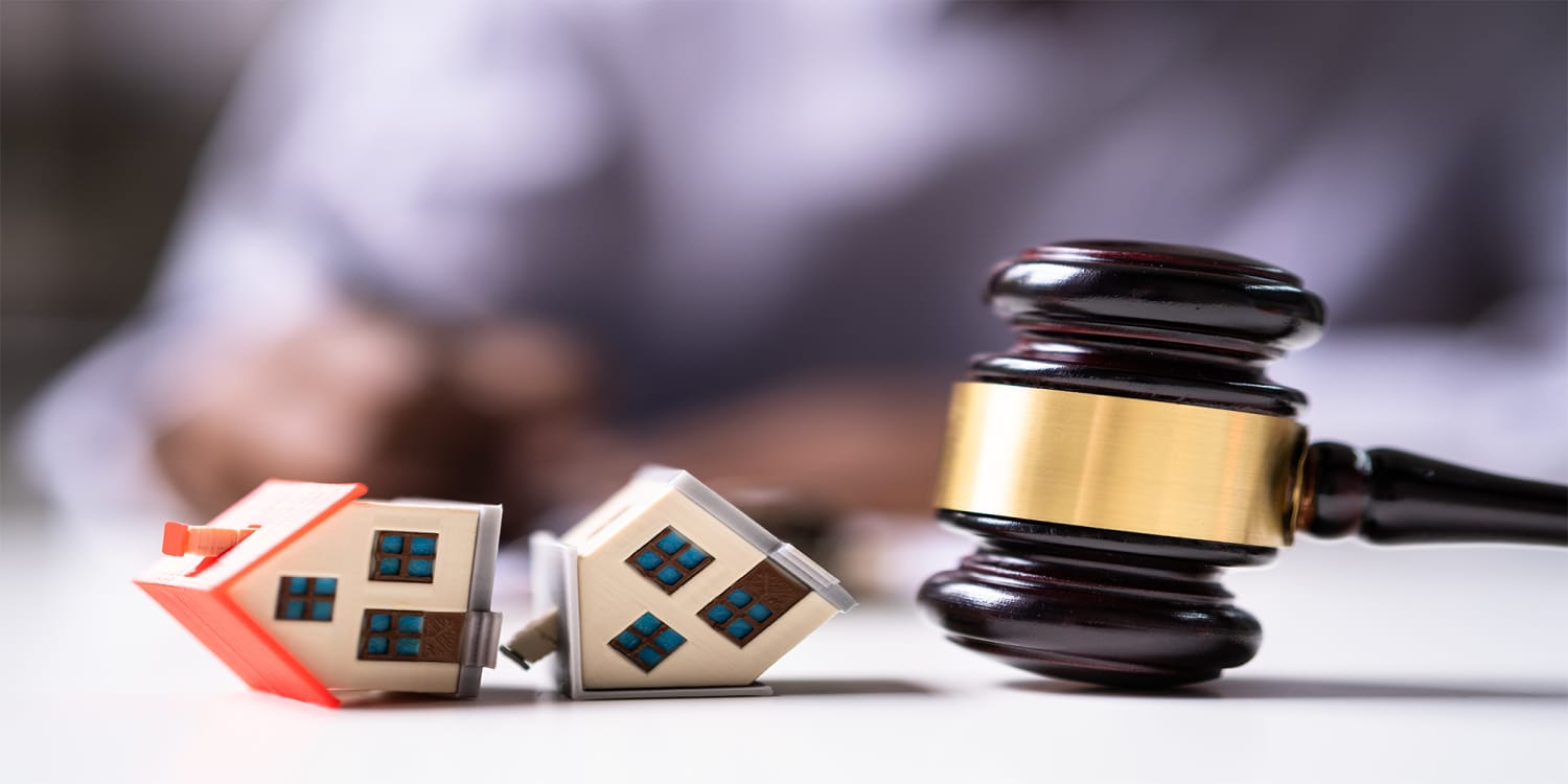 Sell house before a foreclosure